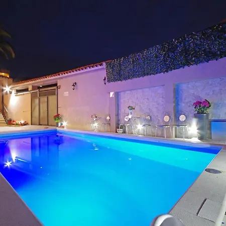 Apartamento Naomi *