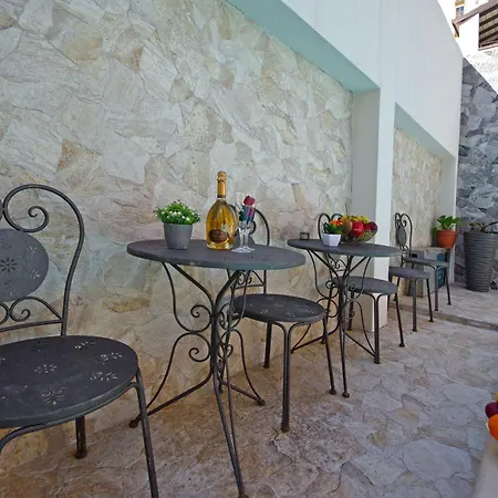 Naomi Apartamento Split