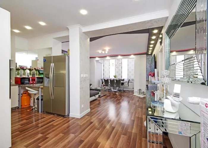 Naomi アパート *