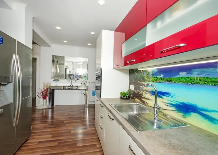 アパート Naomi *