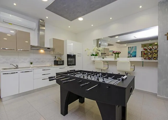 Naomi * スプリト