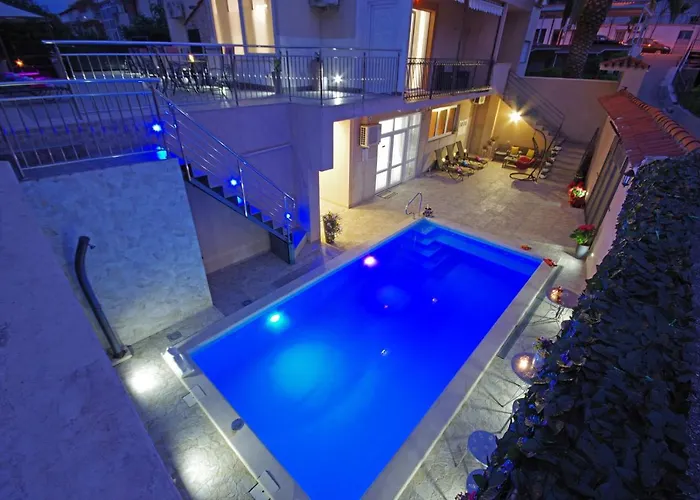 Naomi * スプリト